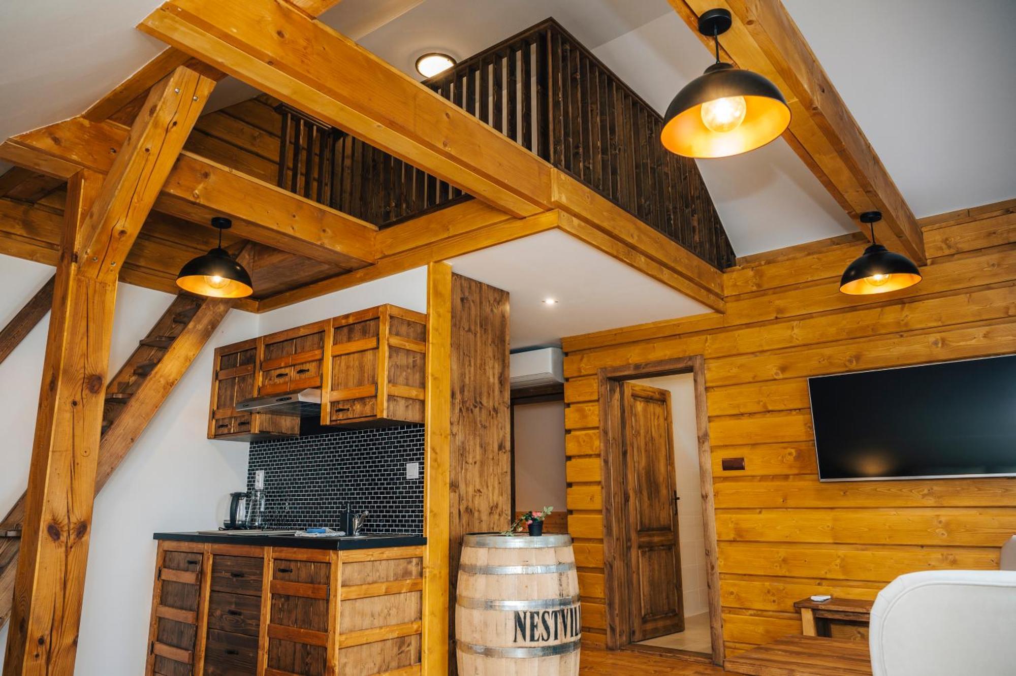 Nestville Apartments Hniezdne Extérieur photo